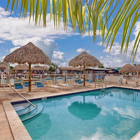 Tiny Home On Waterfront, Bay Views, Deck, Pool Jewfish Pokój zdjęcie